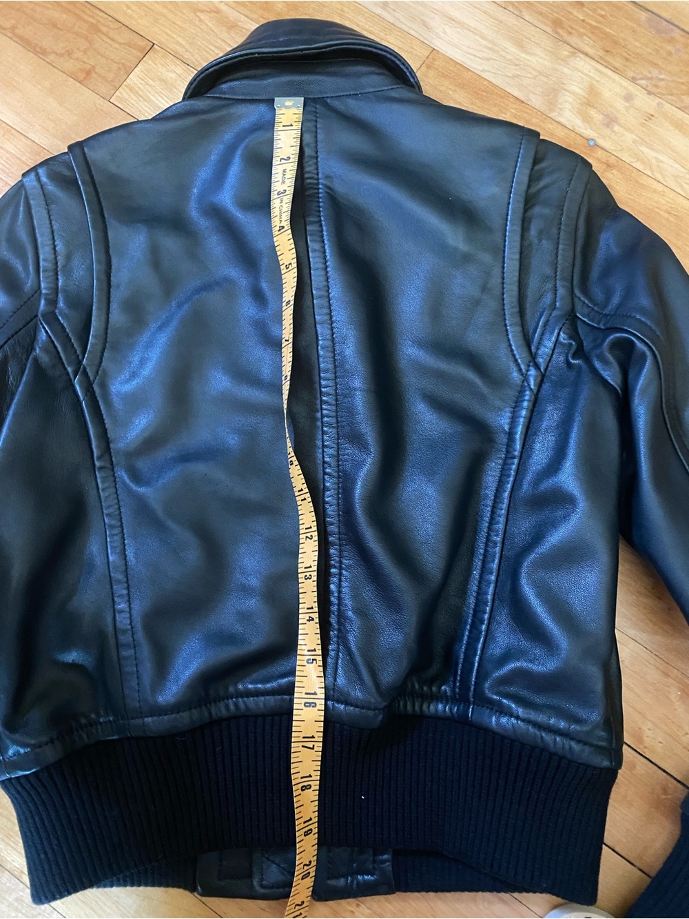 Quince Black Leather Bomber Jacket - Picture 9 of 12